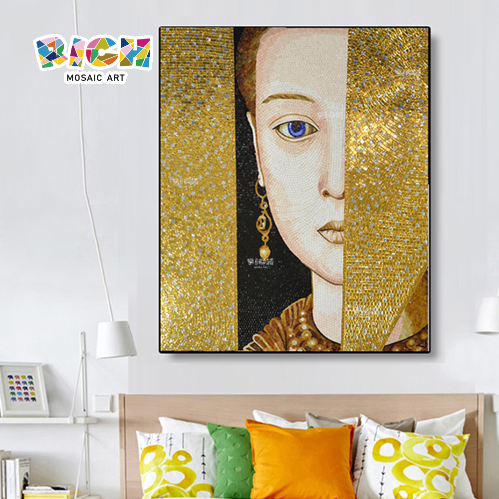 金色马赛克艺术人脸壁画